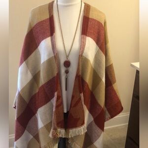 Soft Surroundings NWT Buffalo Check Wrap